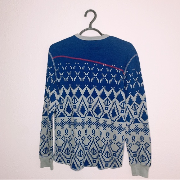 VOLCOM NWT thermal sweater - Picture 2 of 4